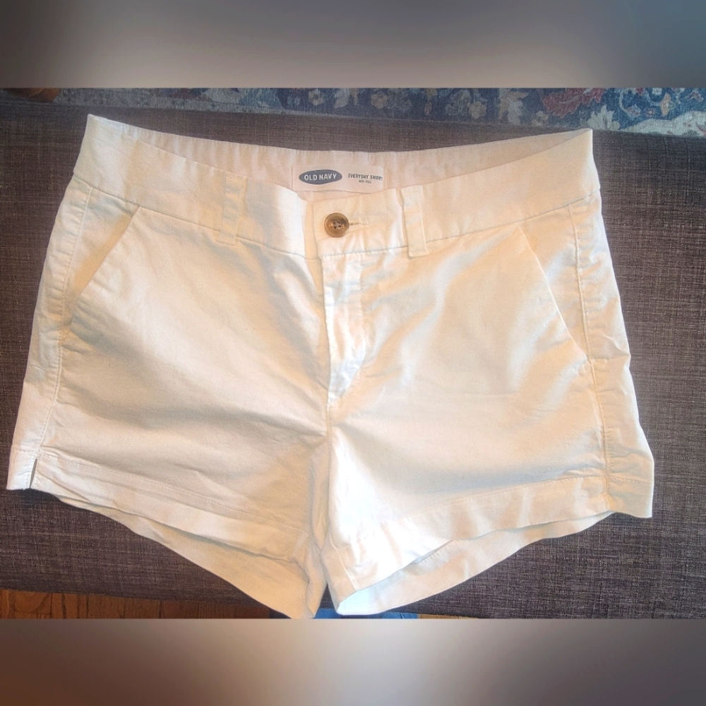 Old Navy Women's shorts